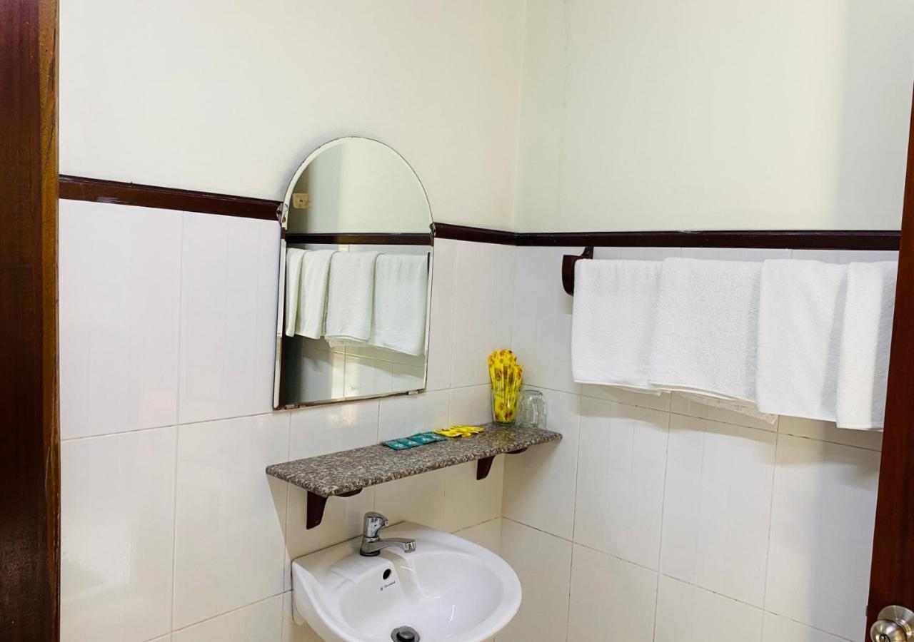 Khach San Sao Mai Hotel Ben Tre Eksteriør billede
